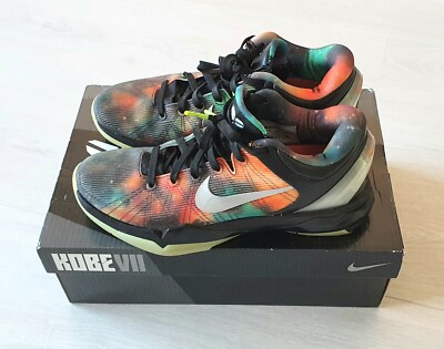 Nike Zoom Kobe 7 Galaxy AS - SKU520810-001 Size US8 UK7 EU41 100% authentic !!