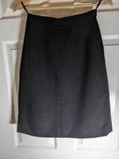 CHANEL BOUTIQUE Sample EUR 38 Black Wool CC Logo lining  Skirt