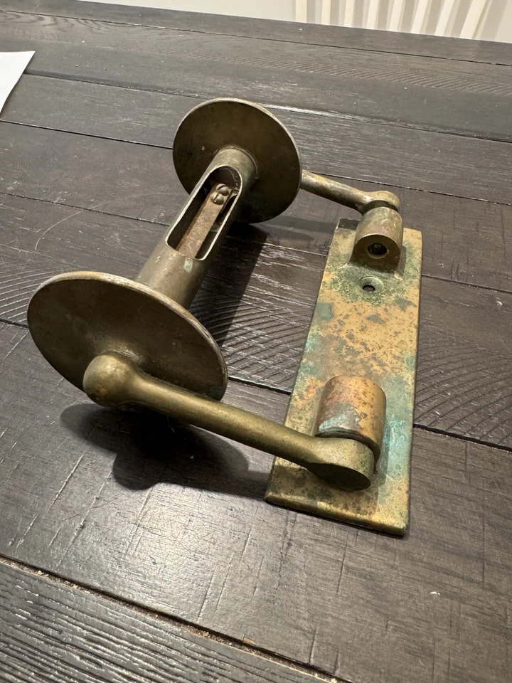 老式古董原版青铜卫生纸架滚轮浴室配件 — 第 4/4 张图片