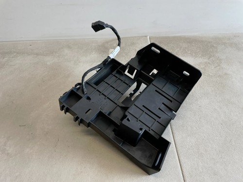 Audi A3 8P Halter Halterung für ECU Steuergerät 8P4 907 368