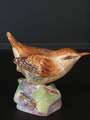Royal Worcester Made in England Bone China Wren Jenny Matt Glaze Hand Painted