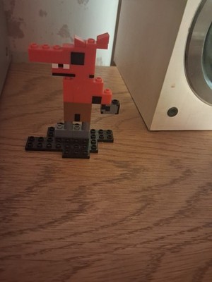 McFarlane - Five Nights At Freddy s FNAF - 8-bit Series 1 - Foxy lose
