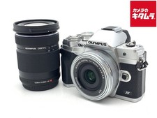 OLYMPUS OM-D E-M10 MarkIV EZLENS KIT SILVER -Near Mint- 5241