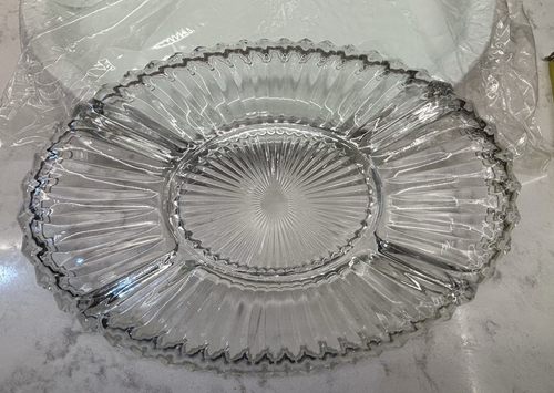 Oneida Oval Chippendale Silver Plate Gallery Tray With Glass Liner 14 3/4 “ NIB - Picture 6 of 10