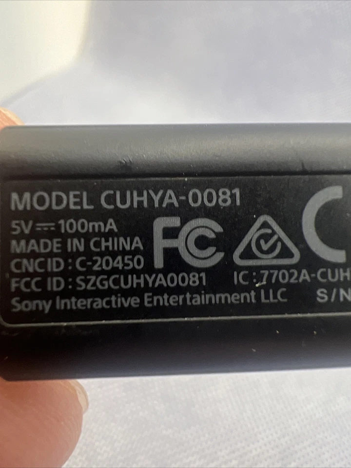 Sony Playstation PS4 PRO Gold Headset Wireless Dongle USB Adapter CUHYA-0081 - Bild 4 von 4