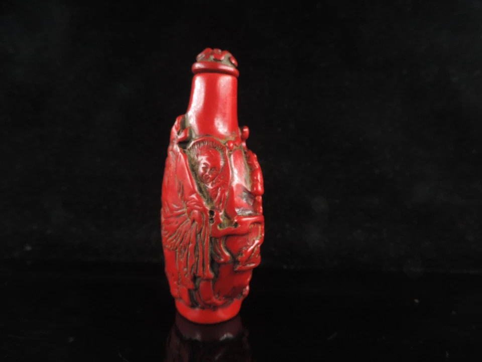 "Китайская старая вырезанная вручную красная фигурка табакерка ""钟馗""" - Изображение 3 из 4