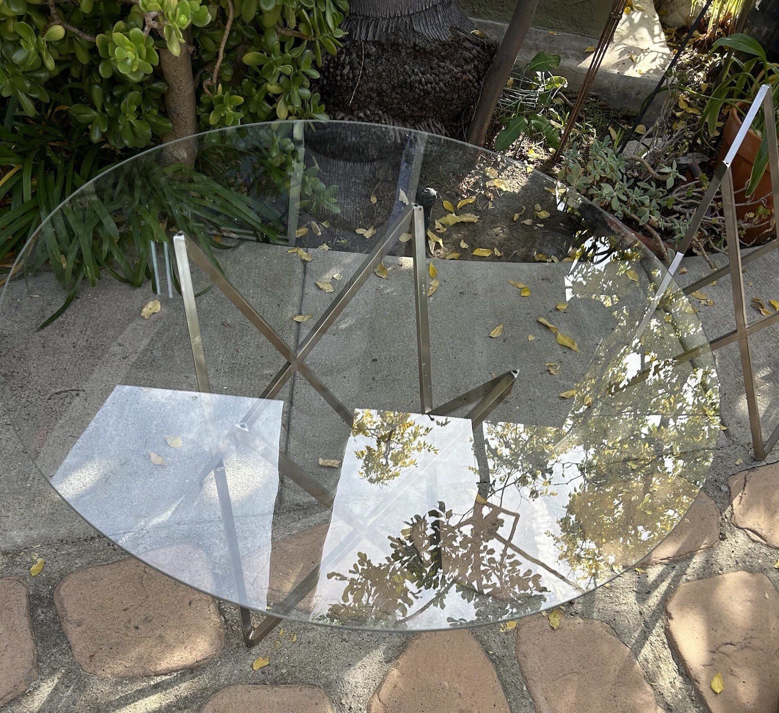 Picture 2 of 11