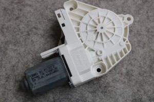 Original Audi Fensterhebermotor vorne rechts 8K0959802A A4 8K A5 8T A6 4F Q7 4L