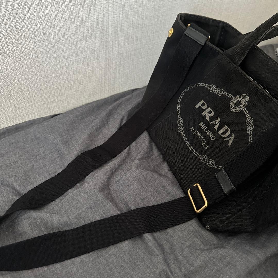 Excellent Condition PRADA Canapa S Black Gold Hardware 2way thumbnail 3