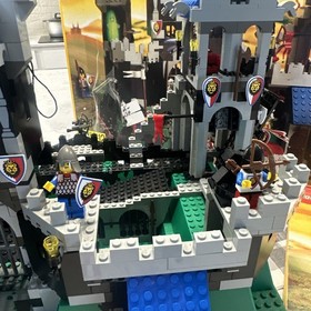 LEGO System Castle Royal Knight's Castle 6090 In 1995 Used W/Manual & Box