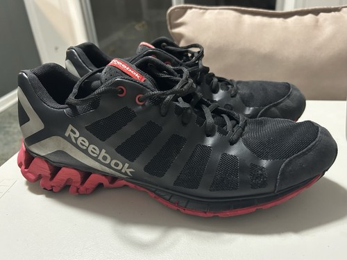 Reebok zigtech men's size 10.5 shoes black/ red