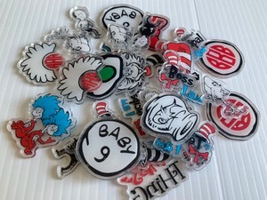 Lot of 30 Cat In The Hat Acrylic Double Sided Clear Flatback  Charms For crafts