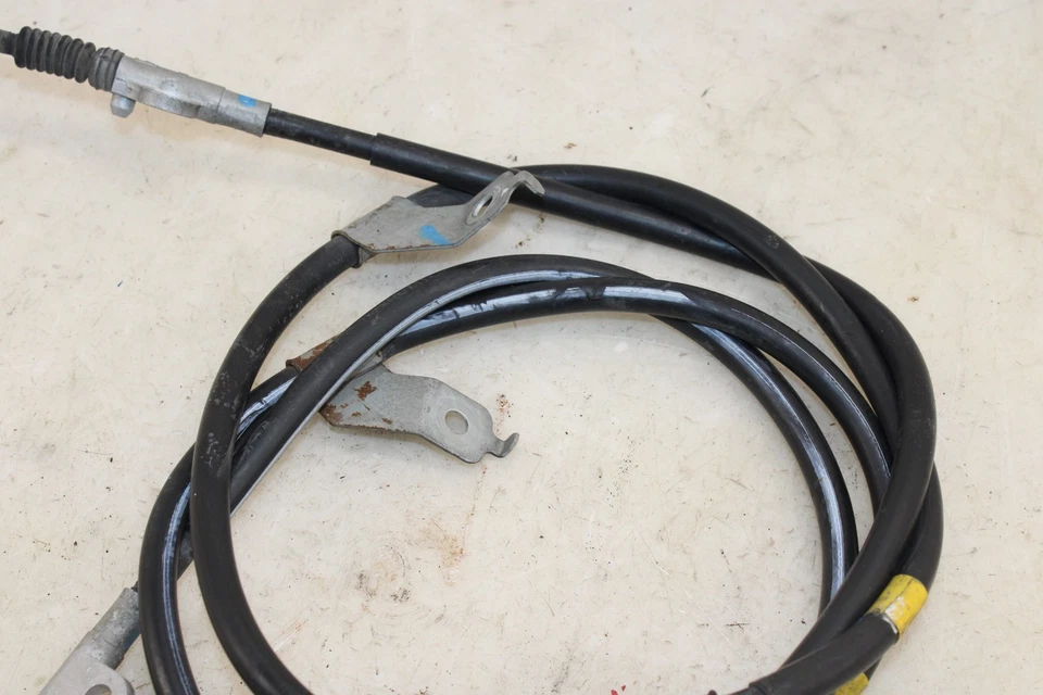 Juego de cables de freno de estacionamiento Infiniti G35 2003-2007 cupé OEM LW29 Foto 3 de 4