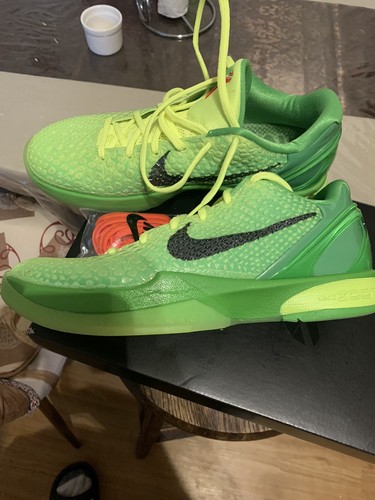 kobe 7 grinch