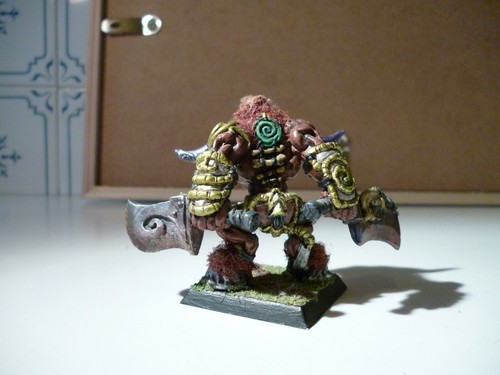 miniature minotaur - metal painted  - Picture 2 of 2