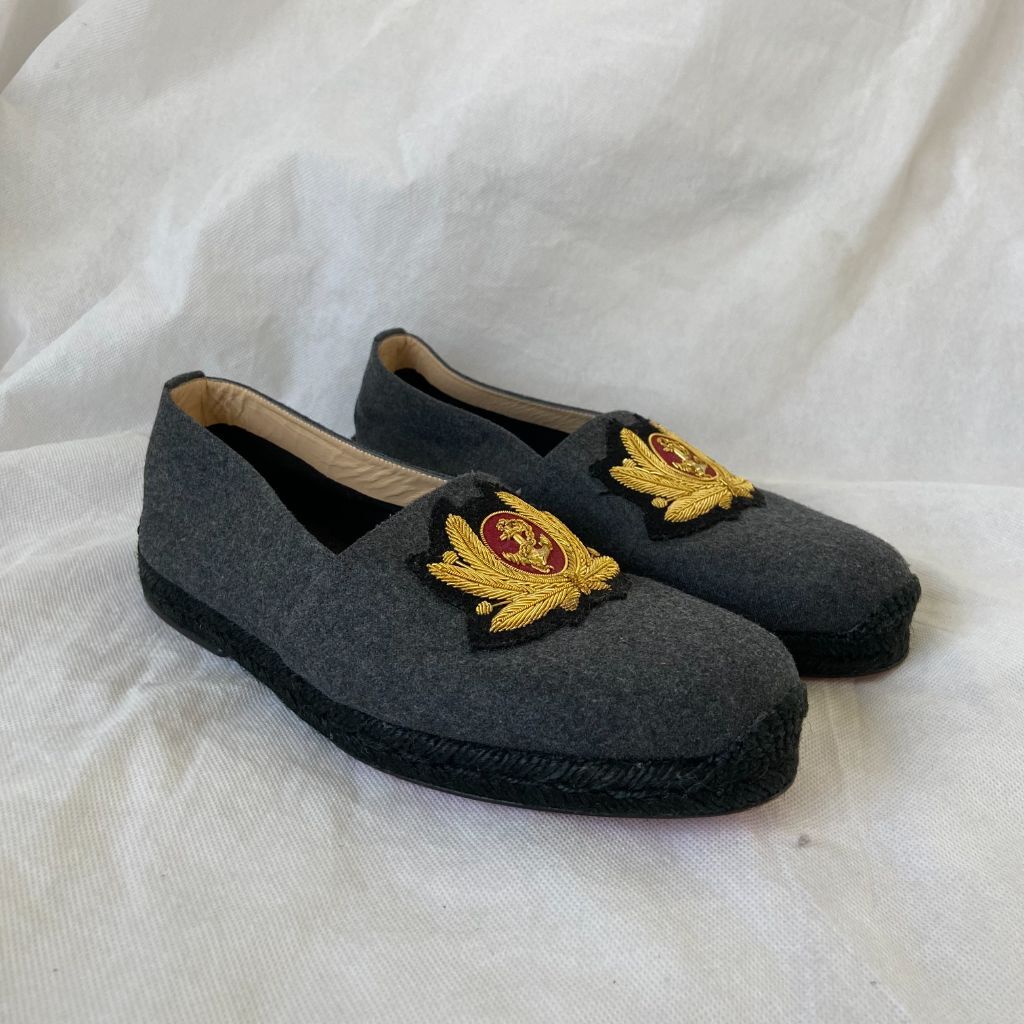Christian Louboutin felt loafer with gold embroidered patch  display picture 2