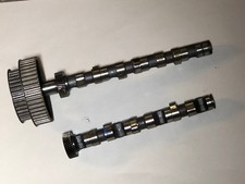 VW Passat 3BG 2.5 V6 TDI Nockenwelle Auslass+Einlass 059109021P Links 059109022P