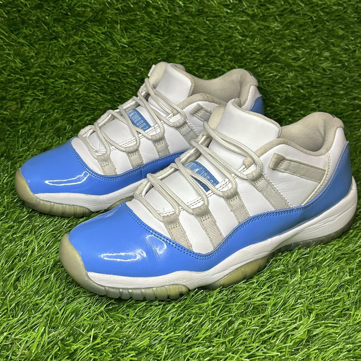 Nike Air Jordan 11 Retro Low UNC Size 7Y White University 