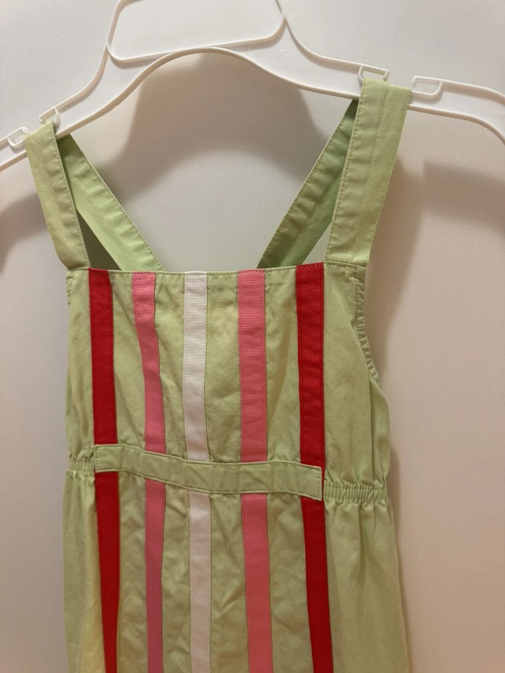 Camiseta sin mangas Crazy 8 niñas talla 10-12 espalda cruzada verde con detalle de cinta Foto 3 de 4