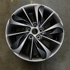 Buick Silver With Black Insert Encore GX OEM Wheel 18” Factory Rim 14004A