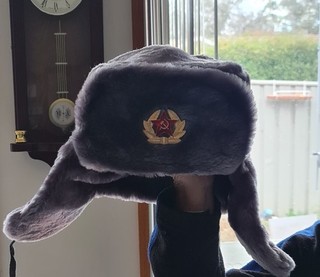 RUSSIA ARMY WINTER HAT.