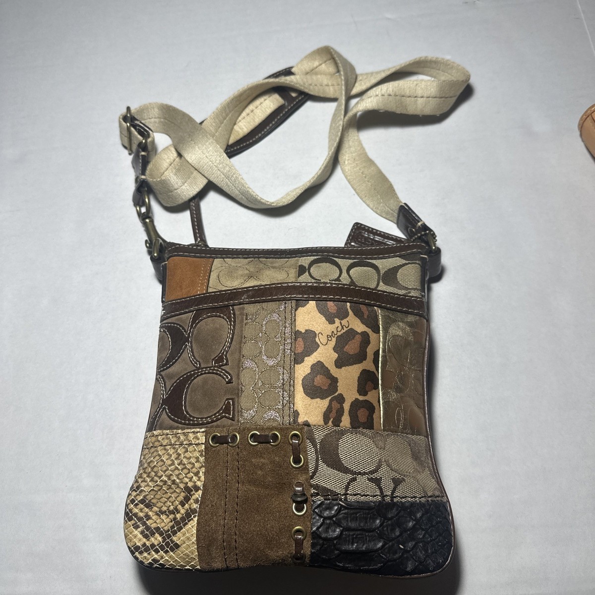 バッグ COACH archive patchwork leather bag y2k Y2K Vintage Coach Crossbody Bag Animal Patchwork Brown & Gold | eBay