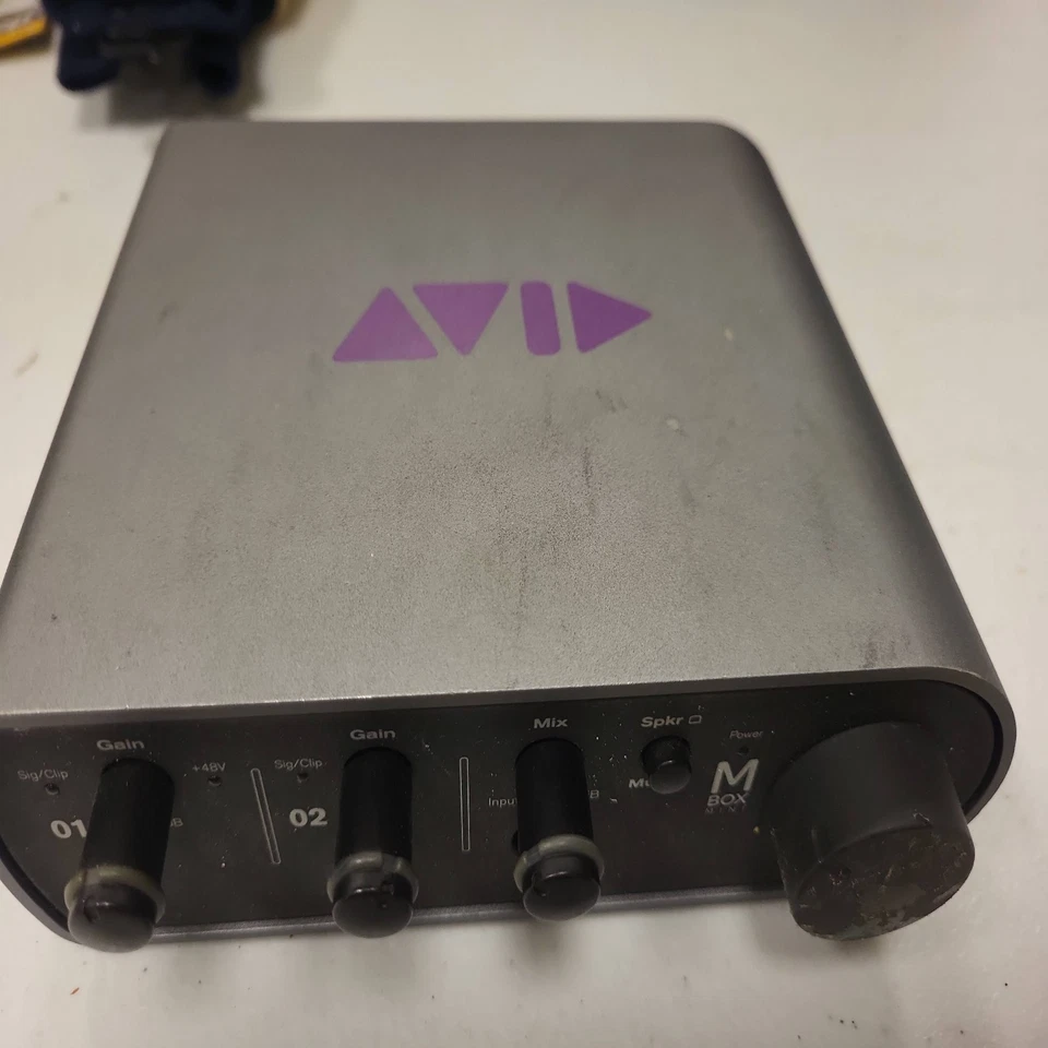 Avid Mbox Mini Audio Interface USB Pro Tools Recording Music Production - Image 4 of 4
