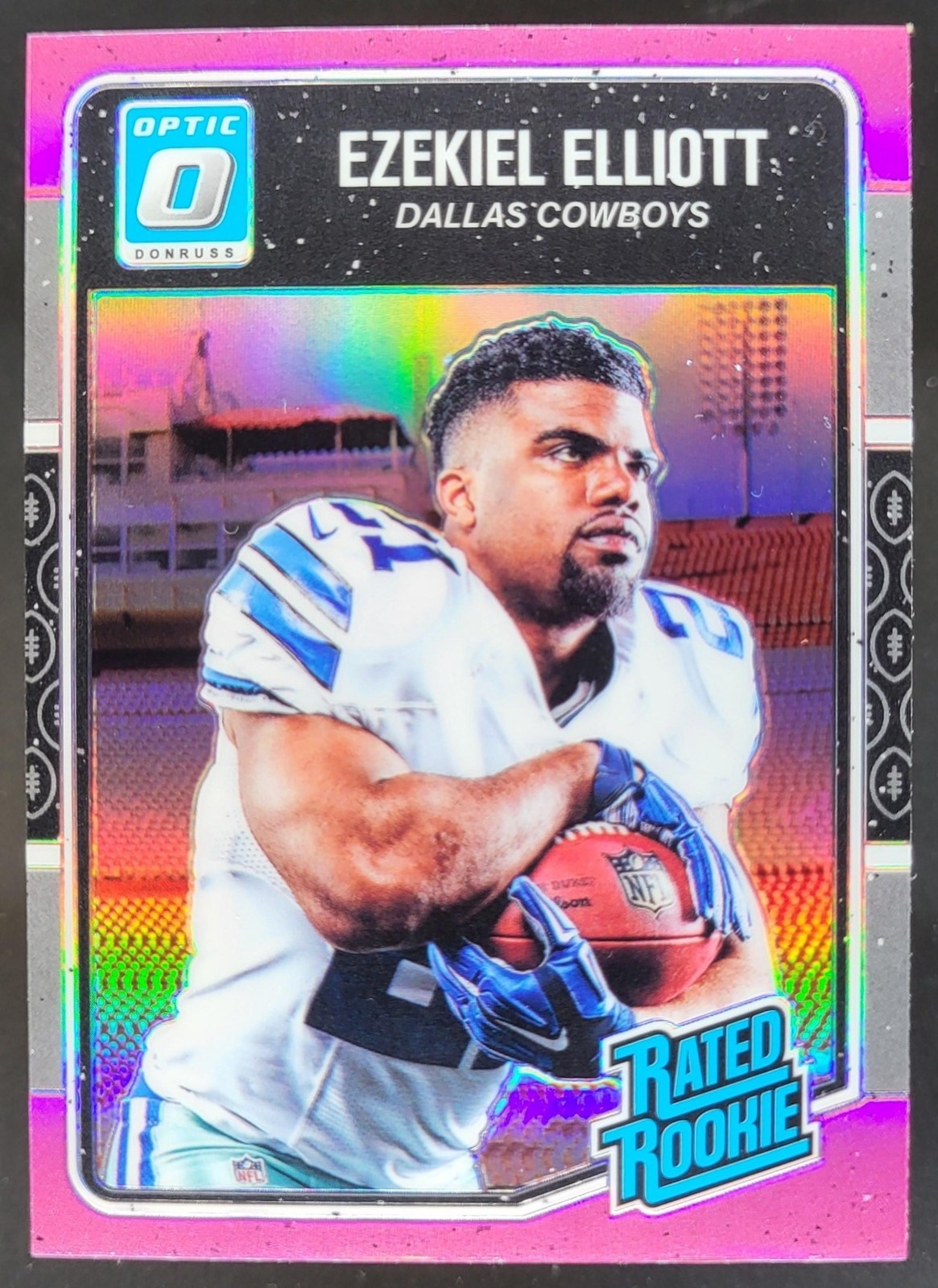 2016 Panini Donruss Optic Ezekiel Elliott Pink #168 RC Dallas Cowboys JP2