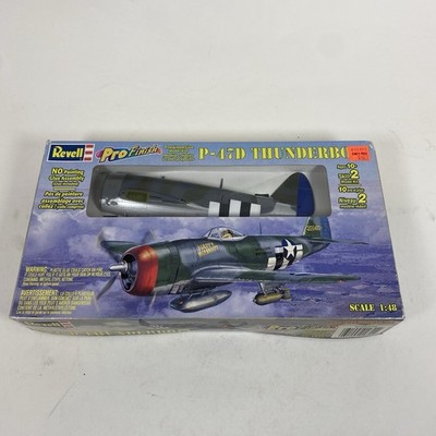 Revell Pro Finish P-47D Thunderbolt 1:48 Model Kit 85-1655 Factory Sealed