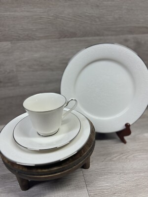 VTG Noritake Affection Full Place Setting Ivory Floral Silver 7192