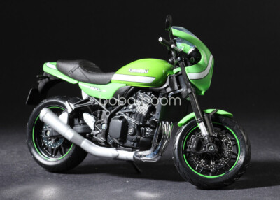 Maisto Kawasaki Z900RS Cafe Green Motorcycles 1/12 scale Diecast