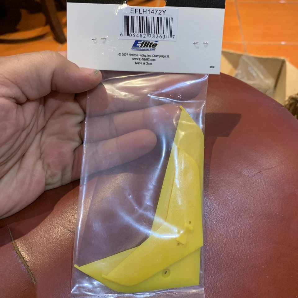 E-Flite EFLH1472Y Stabilizer/Fin Set, Yellow: B400 - Image 4 of 4