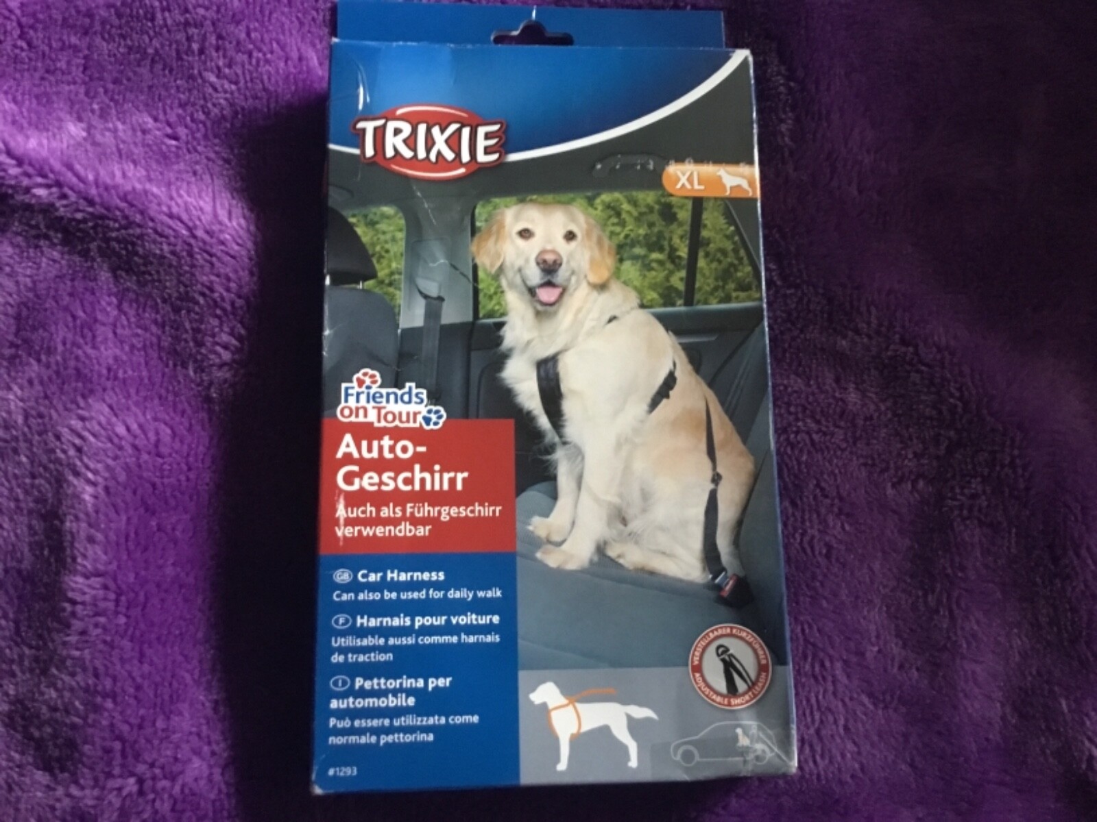 trixie car harness