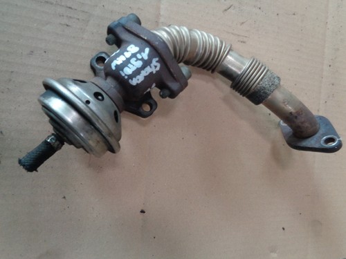 VW Sharan I (7M8) 1,9TDI 81KW Bj.1998 Passat Audi Ford AGR Ventil 028131501E