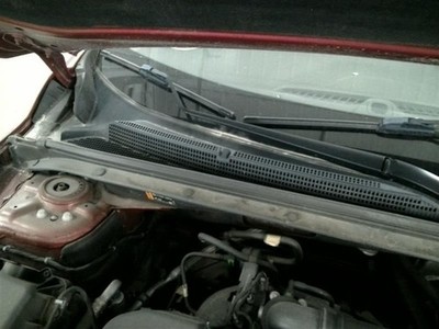 MALIBU    2019 Cowl Vent Panel 104560469
