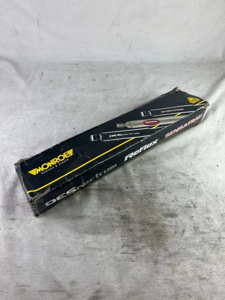 Monroe 911149 Suspension Shock Absorber Front fits; Chevy Silverado 1999-2006 Foto 2 de 3