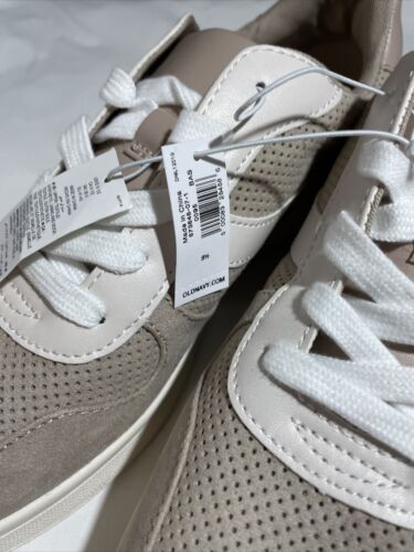 Size 9 1/2 Old Navy Classic Lace Up Sneaker Brown Mesh Comfort NWT - Picture 2 of 7