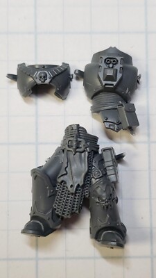 40K Chaos Space Marine Bits Legionary Torso Legs #10 