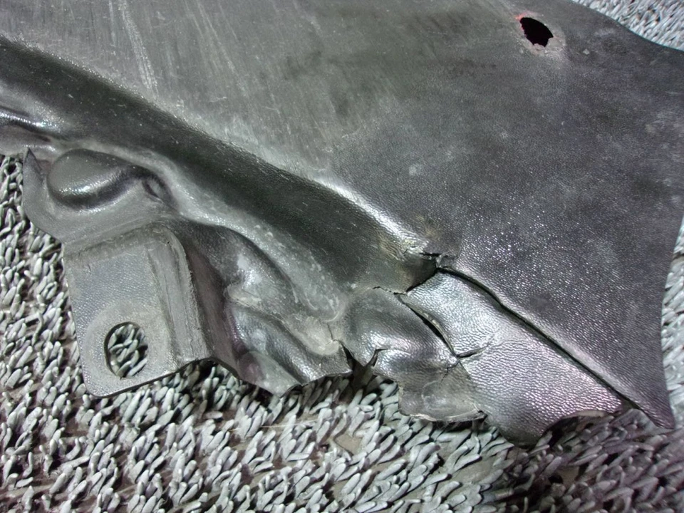 ZN6 86 Hachiroku early model TRD brake duct cool air intake duct left / Q9-1945 Foto 3 de 4