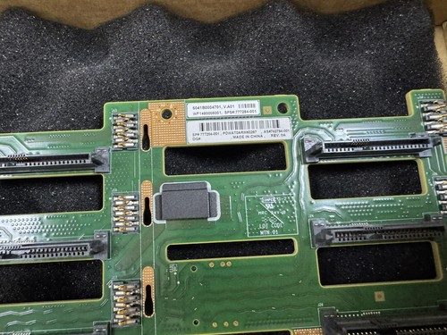 HPE 12x 3.5 LFF DRIVE BACKPLANE FOR PROLIANT DL380 G9 GEN9 777284-001 742794-001 - Picture 2 of 4