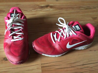 Nike Training Move Fit Schuhe, Turnschuhe, Sneakers Gr. 38.5 rot, rosa !!!