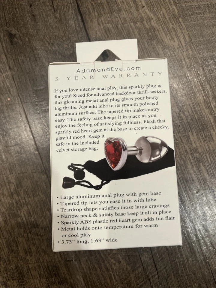 Plug anal grande con gema de corazón rojo Foto 3 de 4