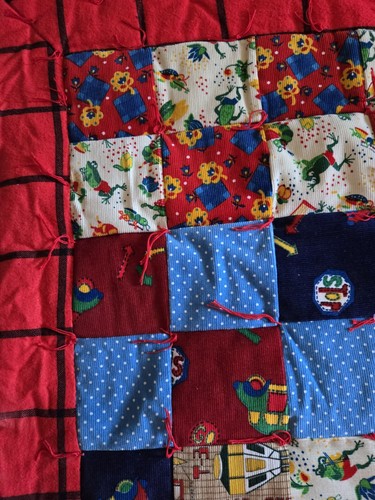 Wunderschöne bunte Frösche und Blumen handgenäht Quilt 84” x 67” Vintage 80’er - Bild 3 von 11