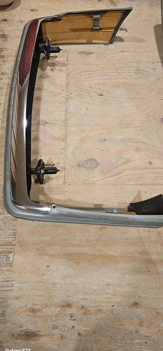 MERCEDES BENZ W126 560SEL 420SEL 350SDL 300SDL 300SE REAR BUMPER  