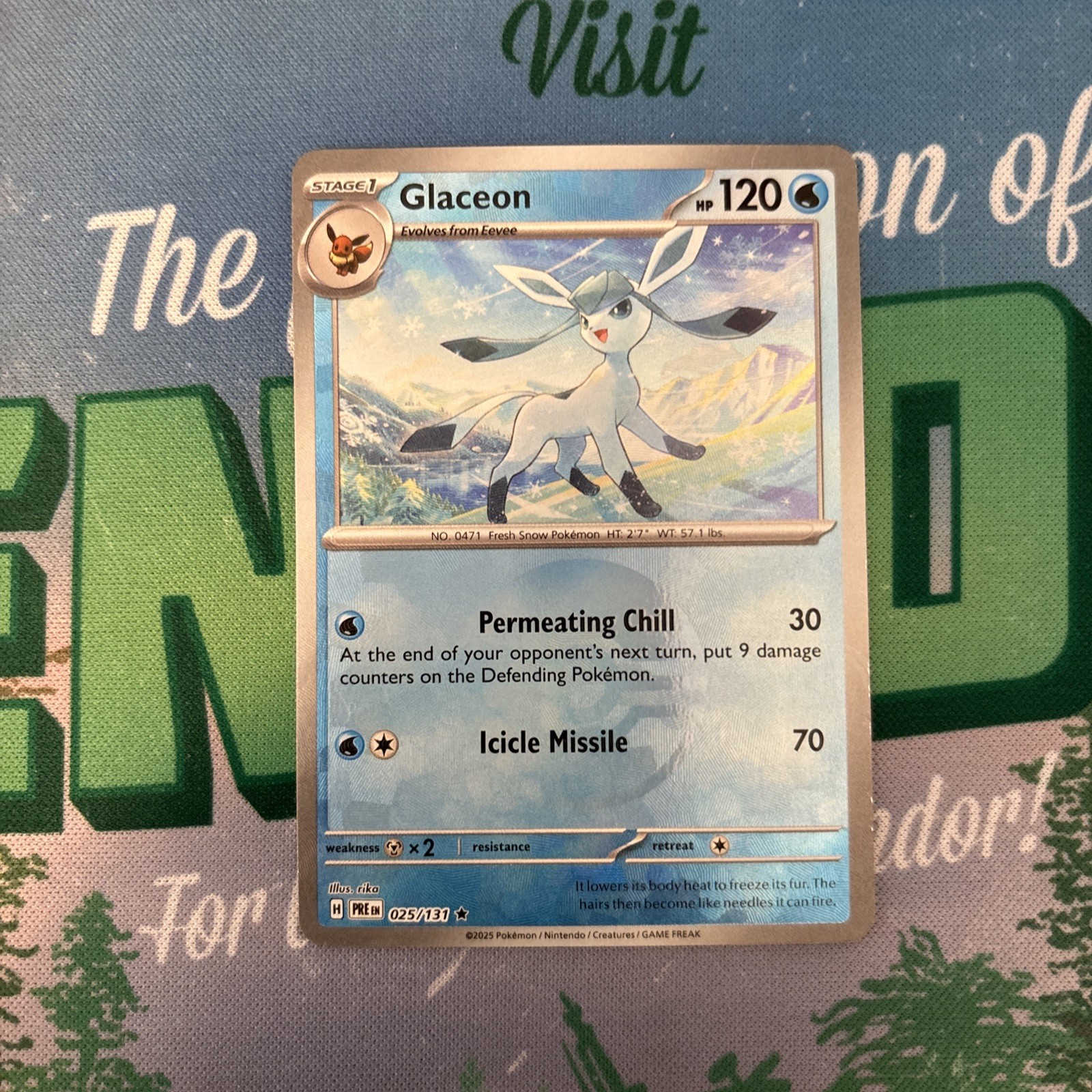 Glaceon Prismatic Evolutions 025/131 Poke Ball Foil Pokemon Card