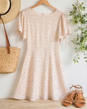 Madewell Floral Mini Dress Size 4 NWT Cream Pink Flutter Sleeve Fit & Flare