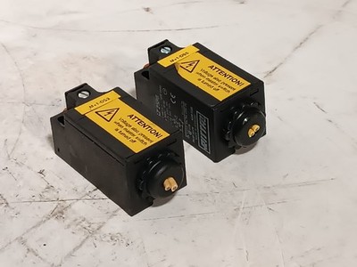 Lot of 2 Rittal SZ 2586 Plunger Actuated Limit Switch, 1NO/1NC, 24vdc, 230vac