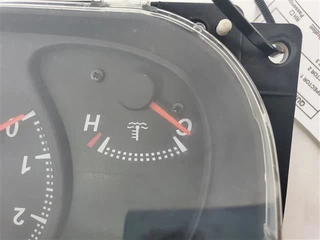 Speedometer Cluster Door 4 Cylinder VIN D Fits 01-02 ISUZU RODEO 3827041 Foto 3 de 4