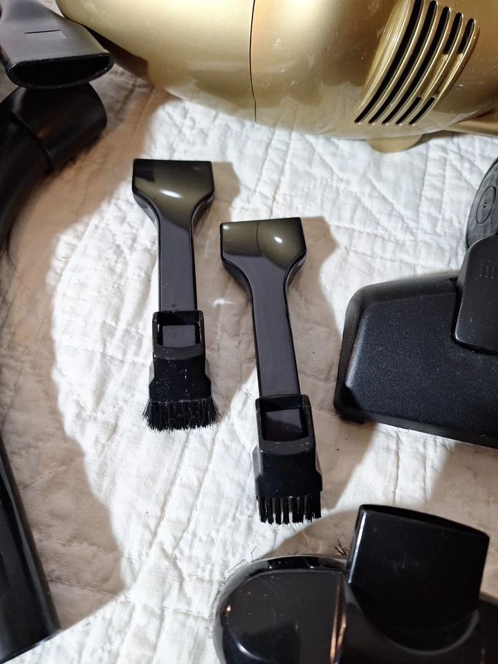 Mini aspiradora de mano portátil Turbo Tiger SAI - 001 600W Foto 3 de 4