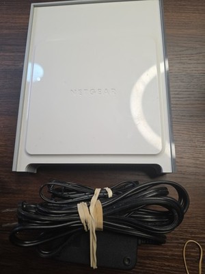Netgear RangeMax WNR834B 4-Port 10/100 Wireless N Router TESTED AND WORKING 